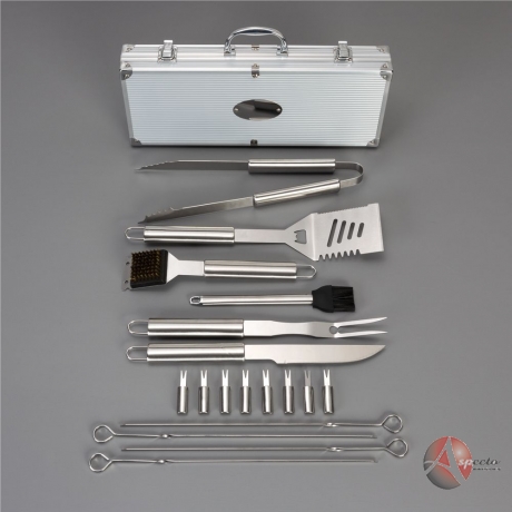 Kit Churrasco 18 peças em Metal com Maleta para Brindes