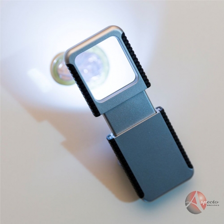 Lupa com Luz Personalizada para Brindes