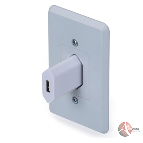 Tomada Carregador e Adaptador Brindes